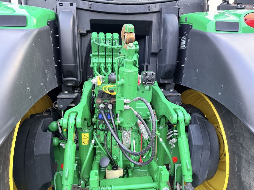 John Deere 6R250 AutoPowr
