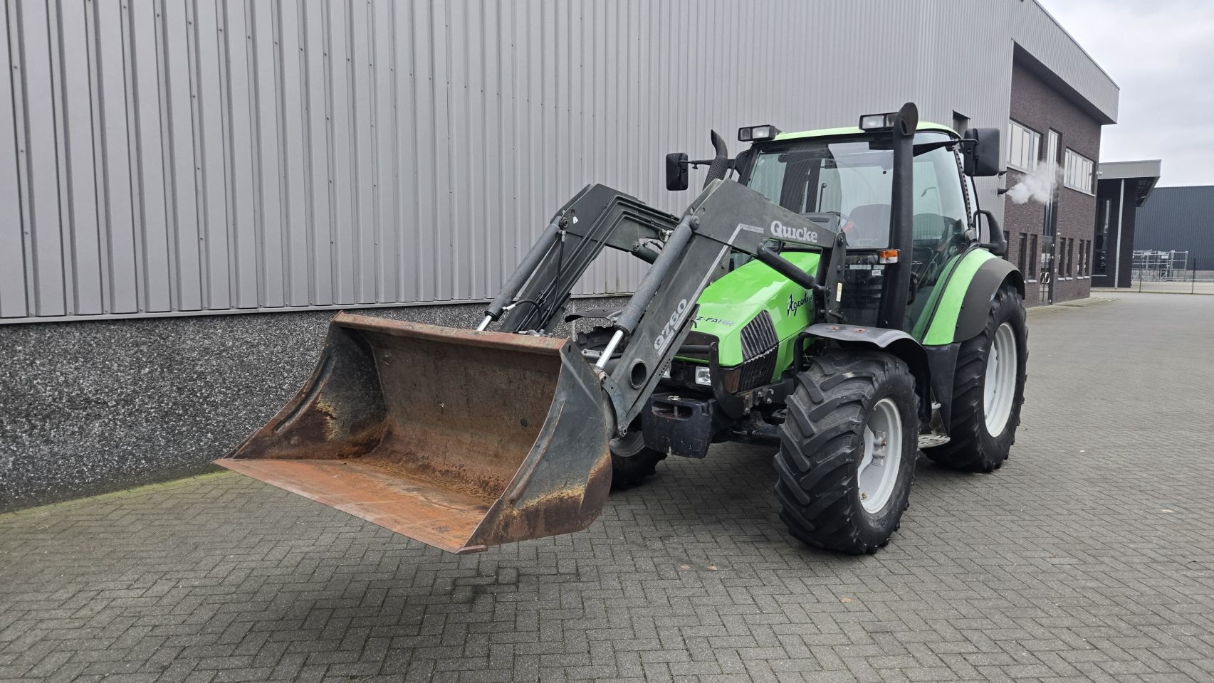 2004 € 22.500,- Deutz Agrotron 90 MK3 4991 uur voorlader