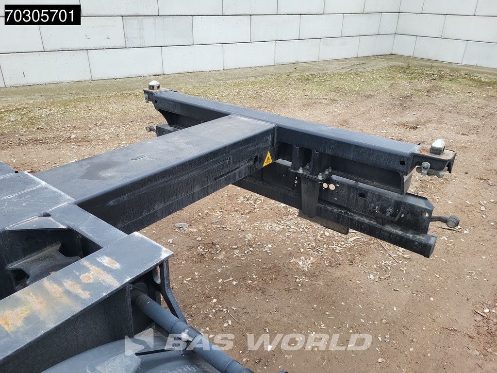 Kögel S24-2 3 Achsen Multi Lifting Axle