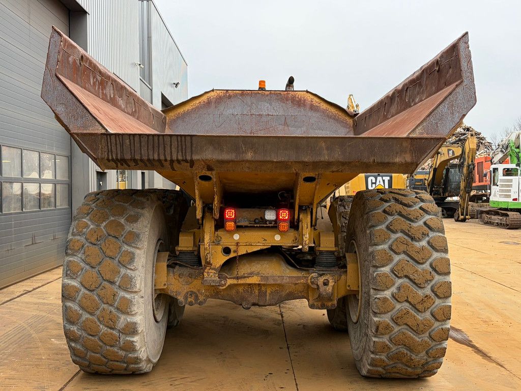 Caterpillar 745C