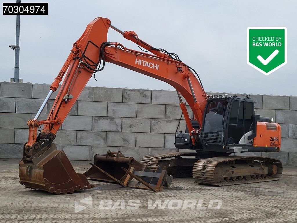 Hitachi ZX210LC-5B ZX210 LC-5B 2 Buckets + Forks