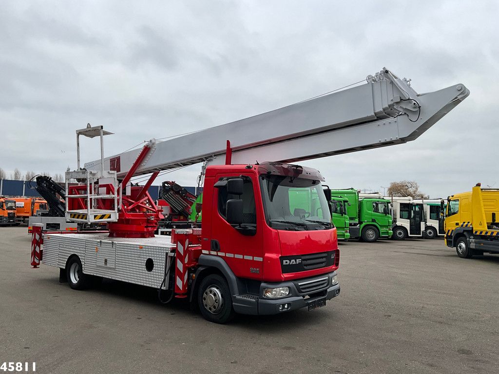 DAF FA 45 CF 220 Klaas 34 meter Dachdeckerkran