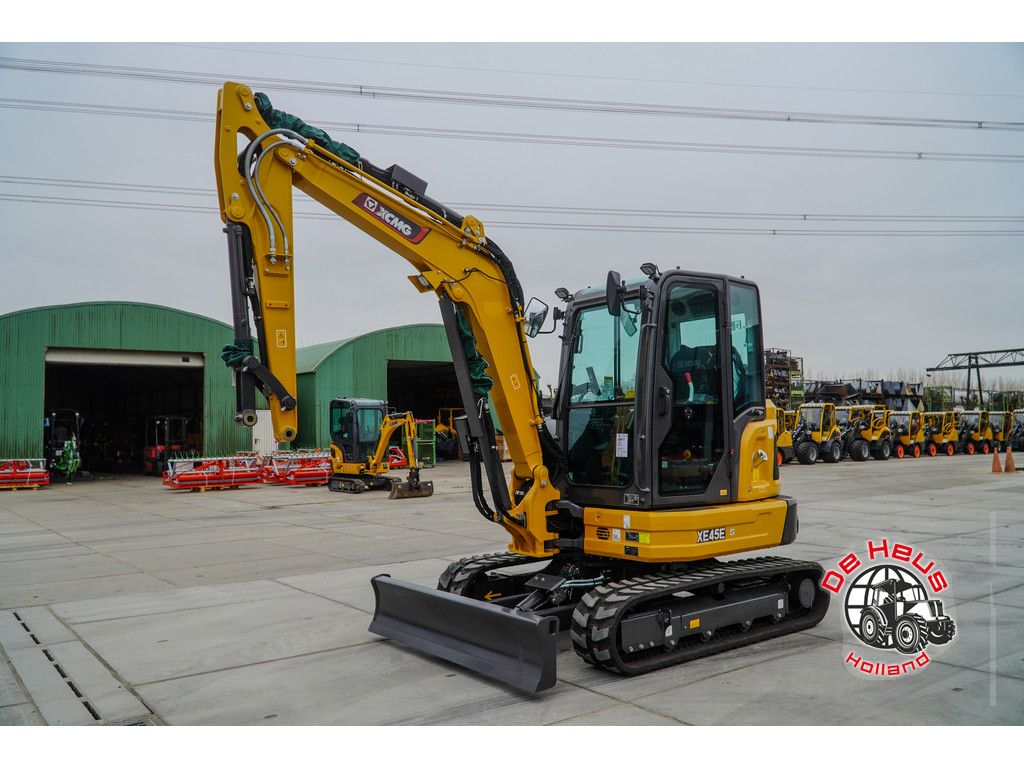 XCMG XE45E