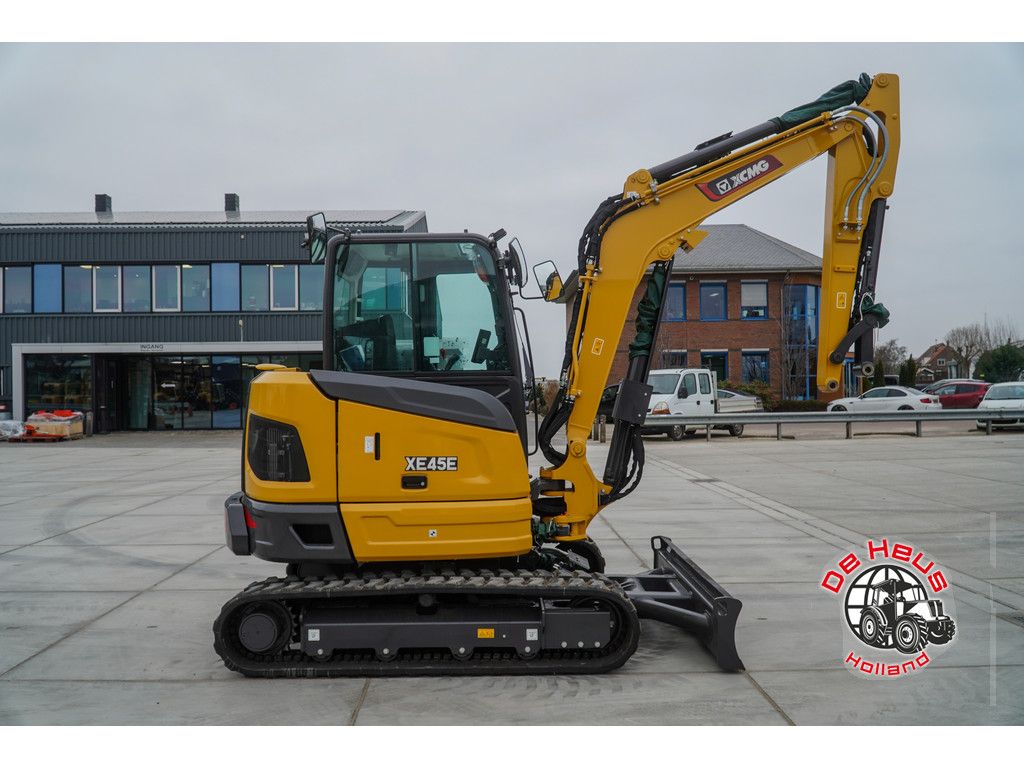 XCMG XE45E