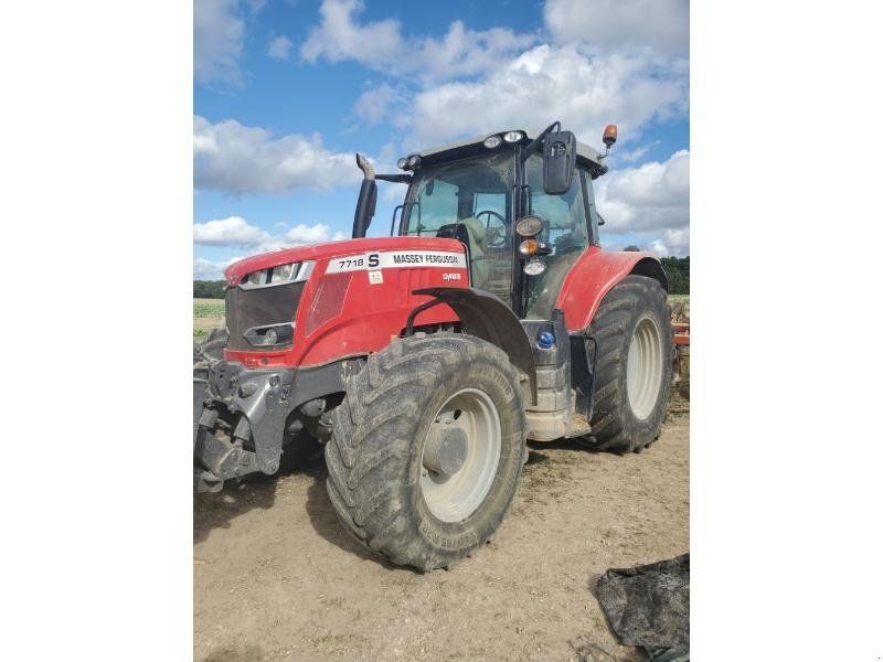 Massey Ferguson 7718S
