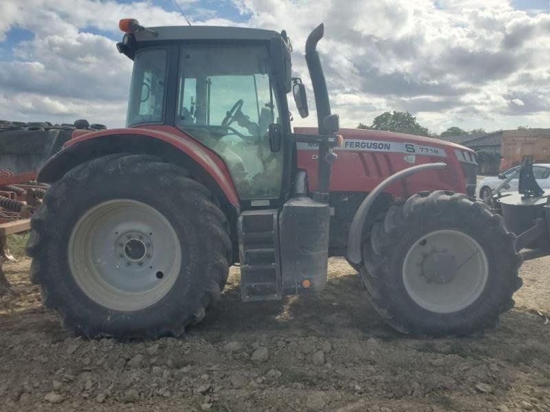 Massey Ferguson 7718S