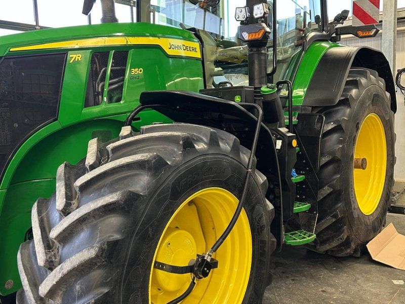 John Deere 7R 350