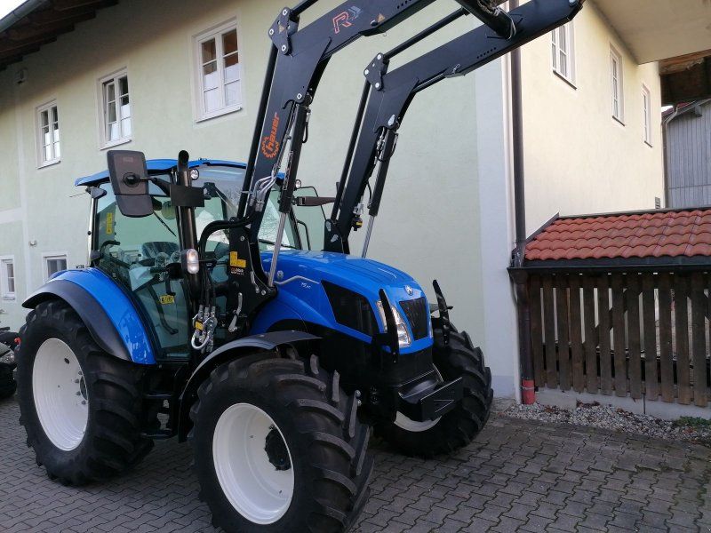 New Holland T5.90 Powershuttle