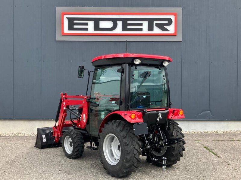 TYM T475 SH mit Kabine und Frontlader