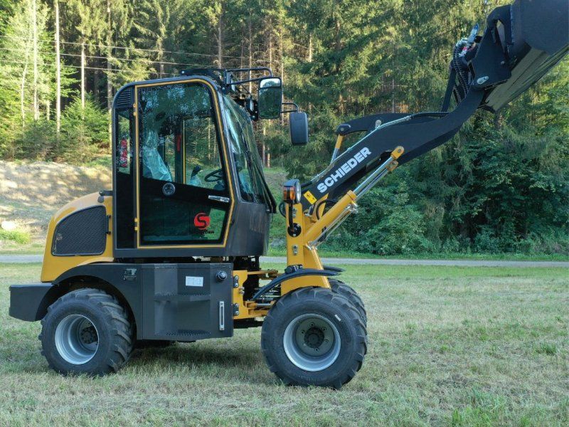 Schieder -(Hoflader) Mit Kabine