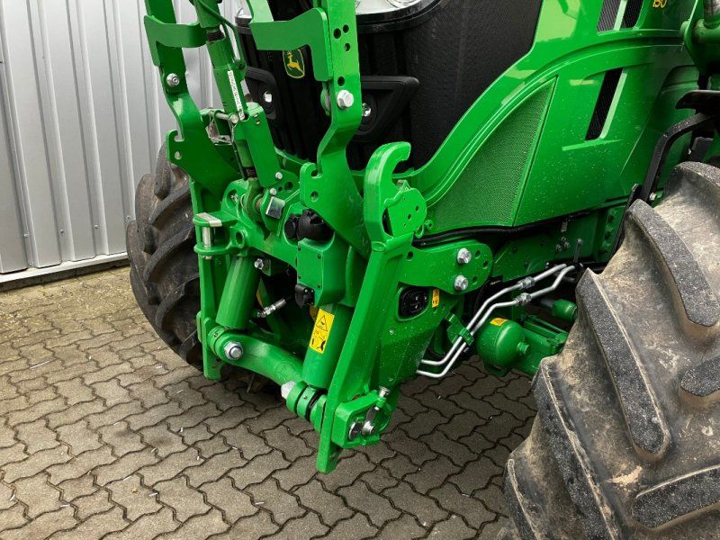 John Deere 6R 150