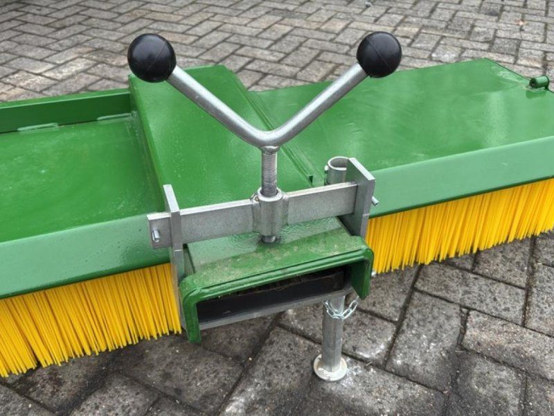 Düvelsdorf KEHRBESEN STANDARD 2,25M