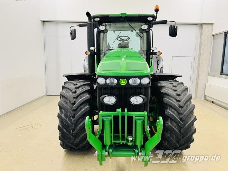 John Deere 8320R
