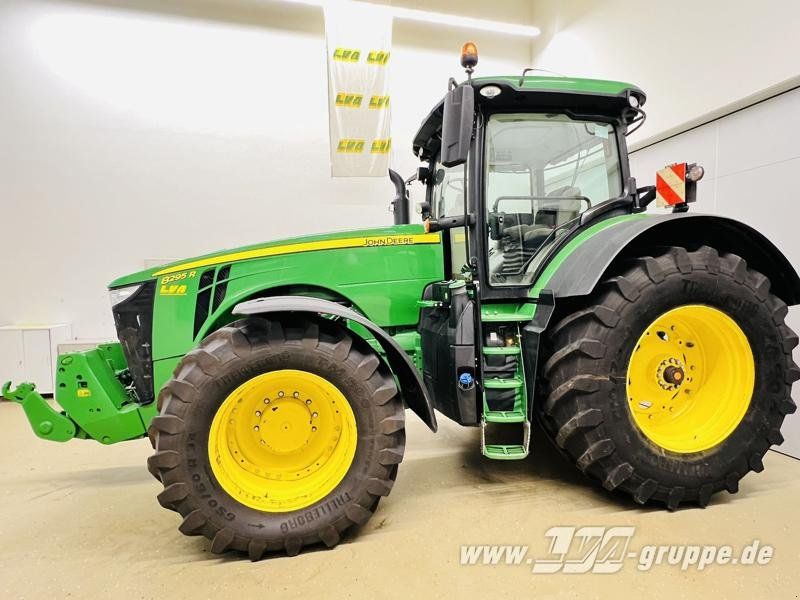 John Deere 8295R
