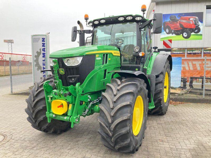 John Deere 6R185