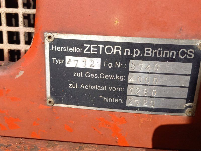 Zetor 4712