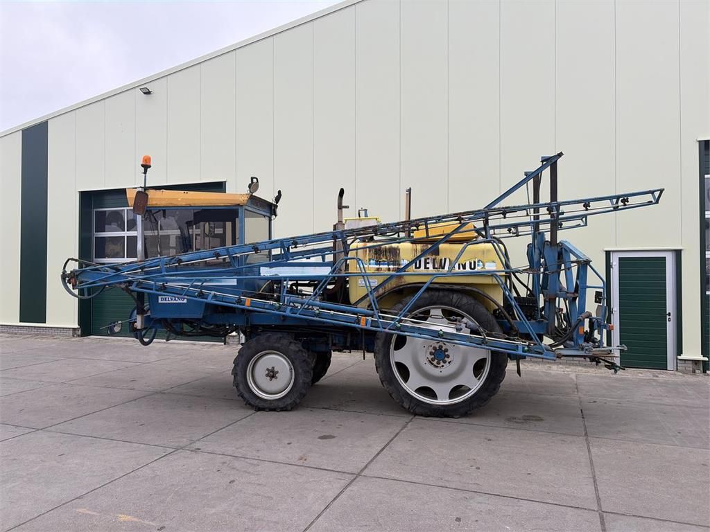 Delvano Zelfrijdende Veldspuit