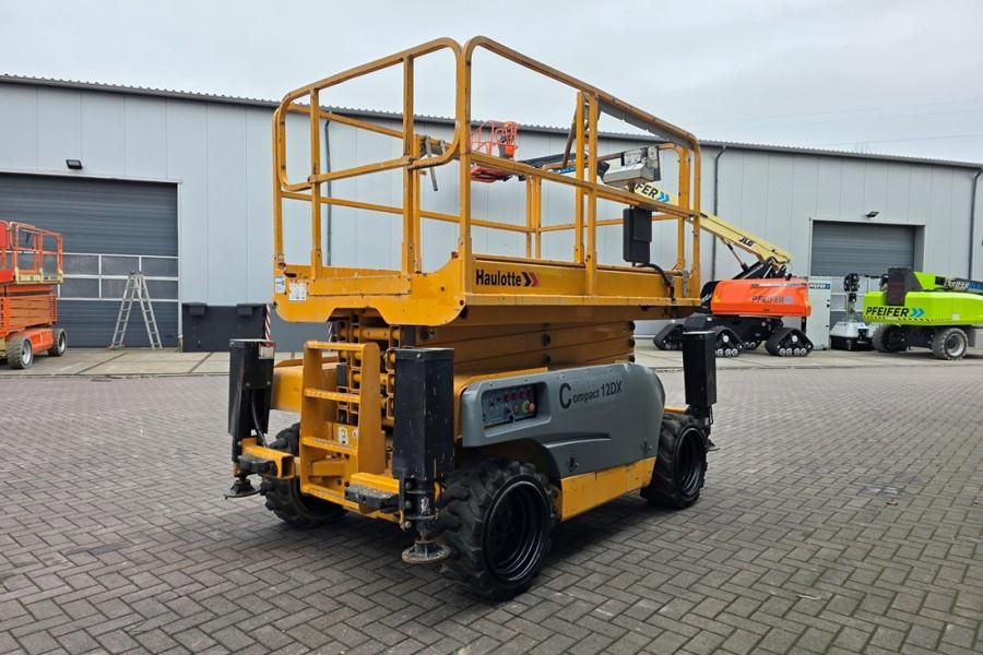 Haulotte Compact 12DX Diesel, 4x4 Drive, 12m Working Height