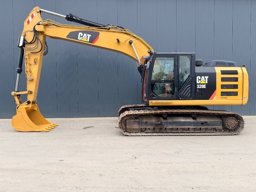 CAT 320E L
