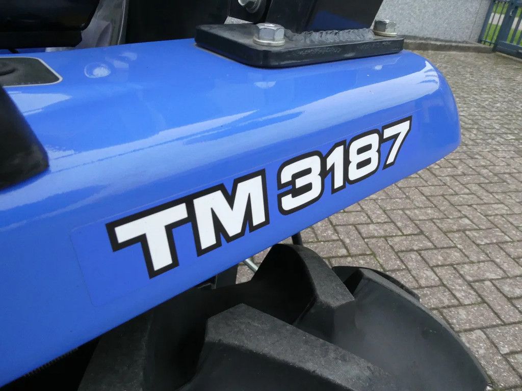 Iseki TM3187 4wd / 00111 Draaiuren / Voorlader