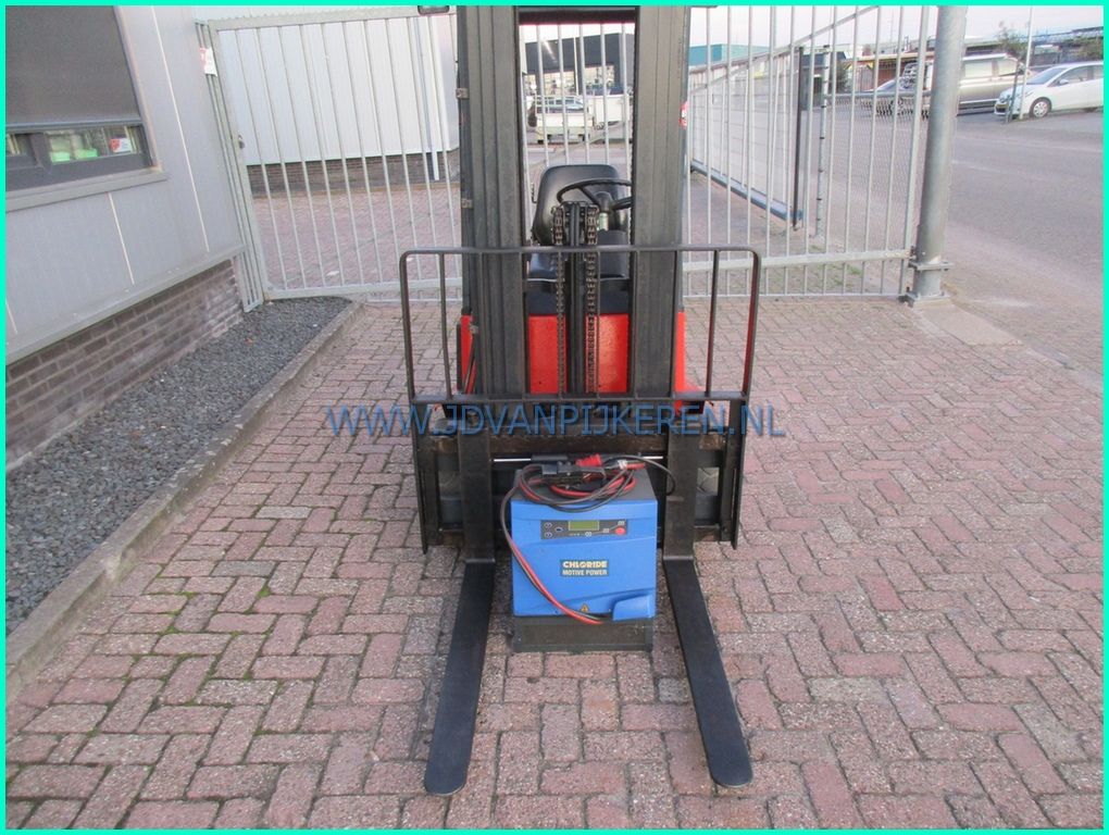 Linde compact! E12 triplex4.7m+sideshift+accu 83% 12-2019