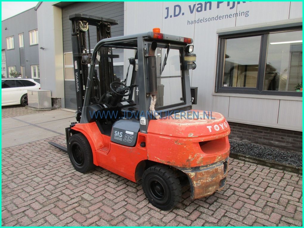 Toyota 42-7FDJF35 diesel 3500kg triplex5m+sideshift