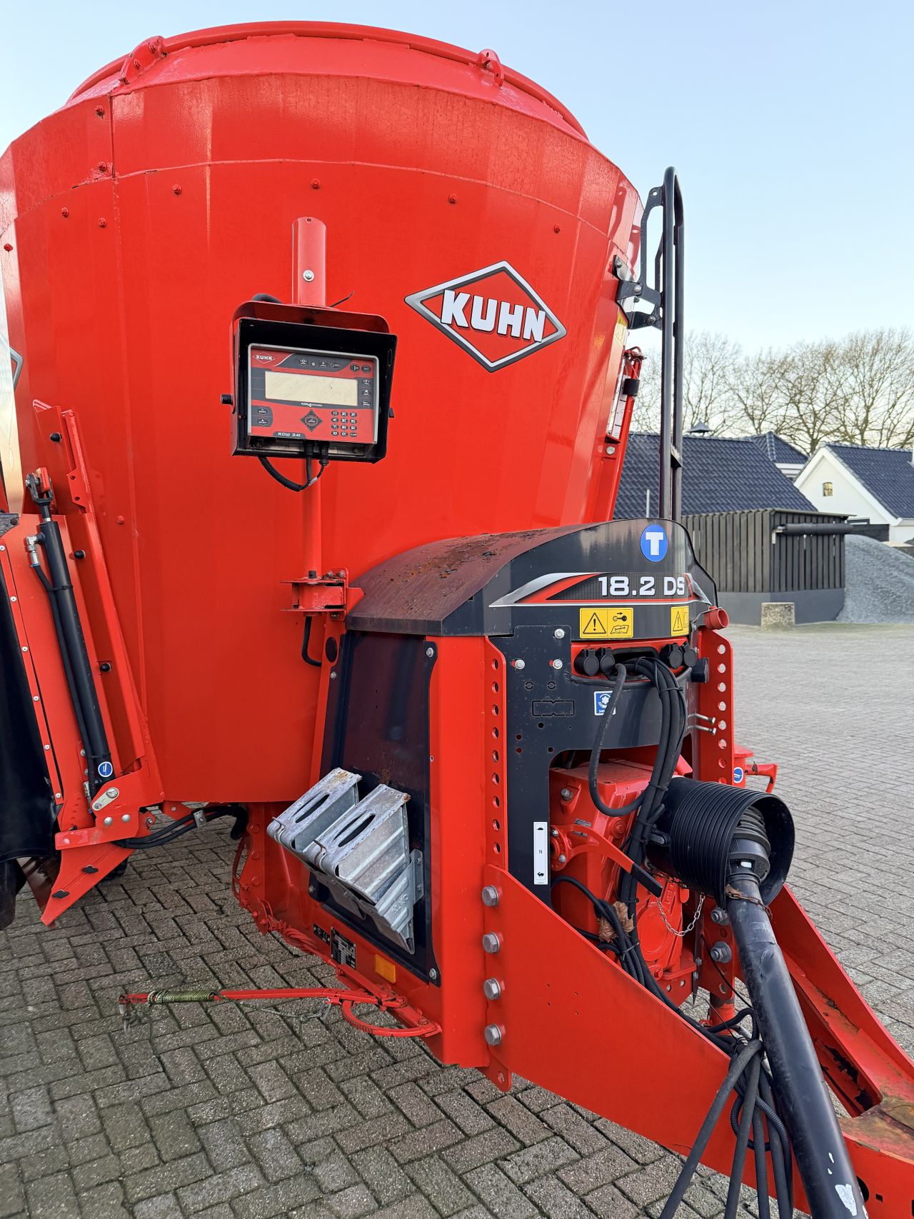 Kuhn Profile 18.2DS