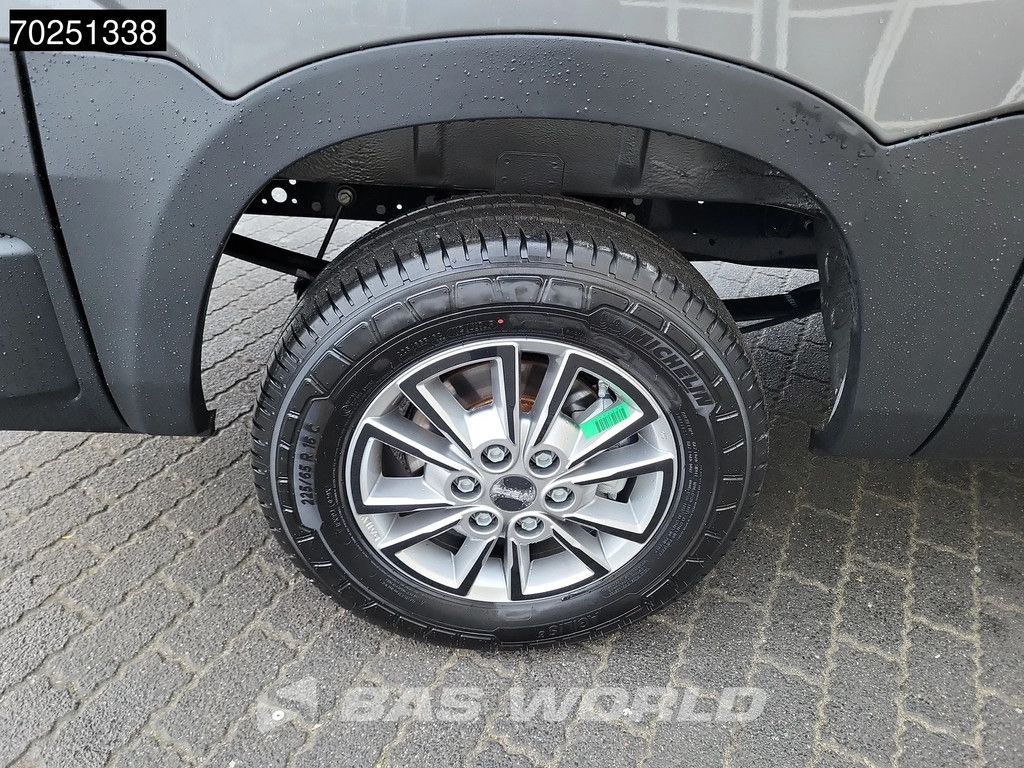 Iveco Daily 35S21 3.0L Automaat L2H1 210PK Laag Dak 2025-Model 3,5t Trekhaak ACC Navi LED Camera Parkeersensoren Euro6 L2 9m3 Airco Trekhaak