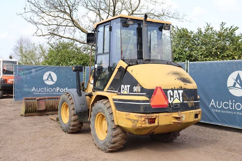 Shovel Caterpillar 906 Diesel 1999