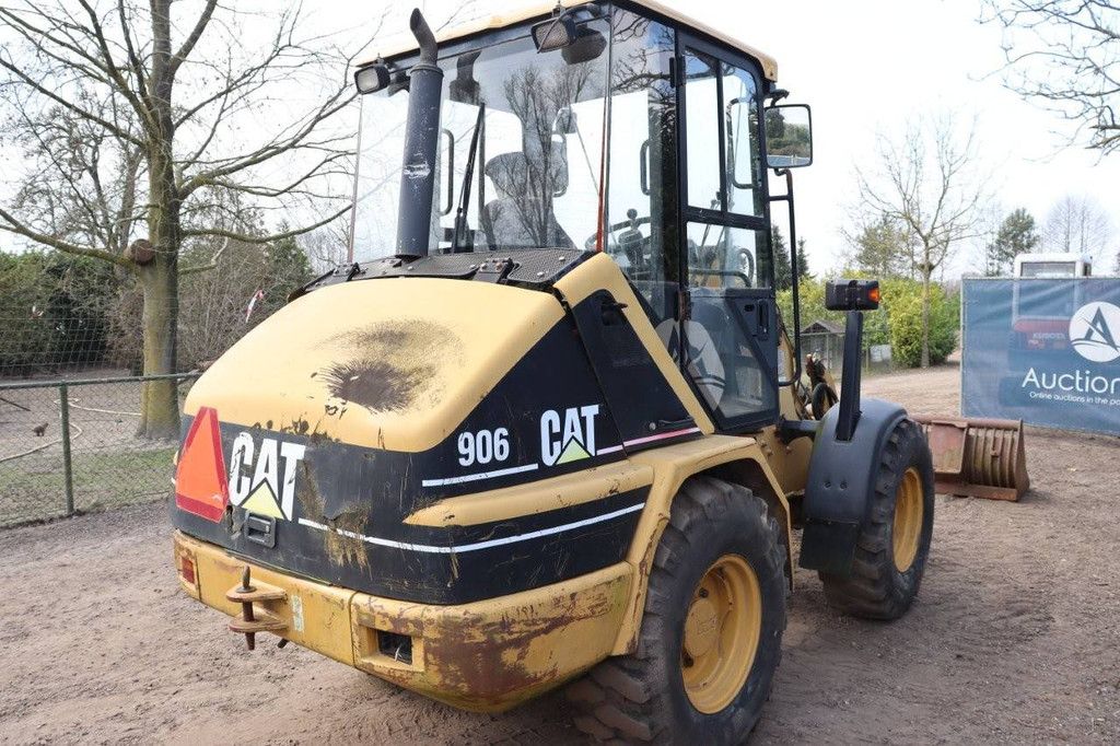 Shovel Caterpillar 906 Diesel 1999