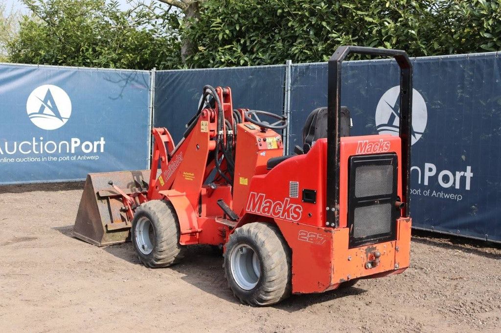 Wiellader Macks 227 Diesel 2009