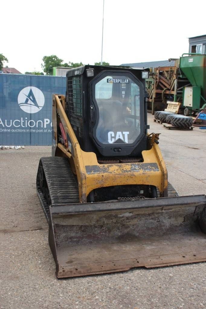 Skid steer loader Caterpillar 247B Diesel