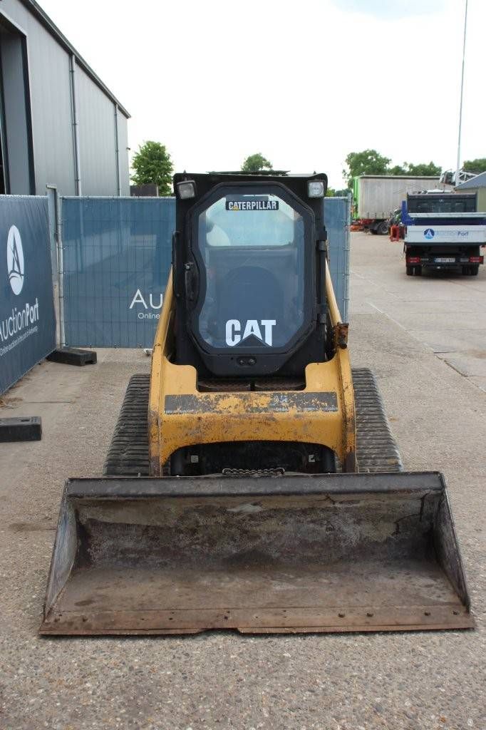 Skid steer loader Caterpillar 247B Diesel