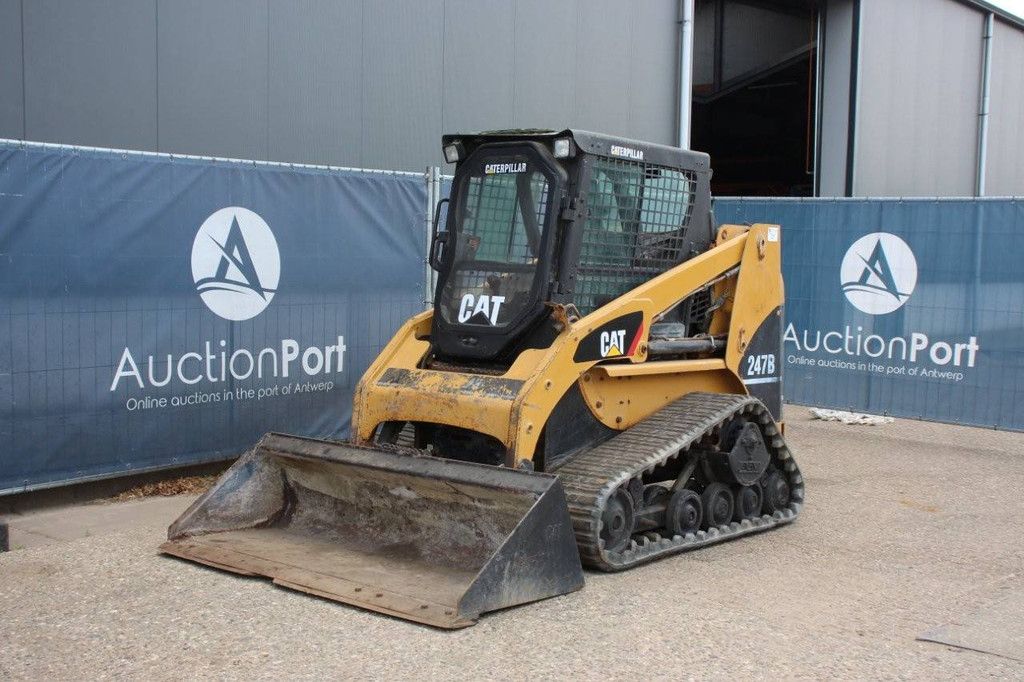 Skid steer loader Caterpillar 247B Diesel