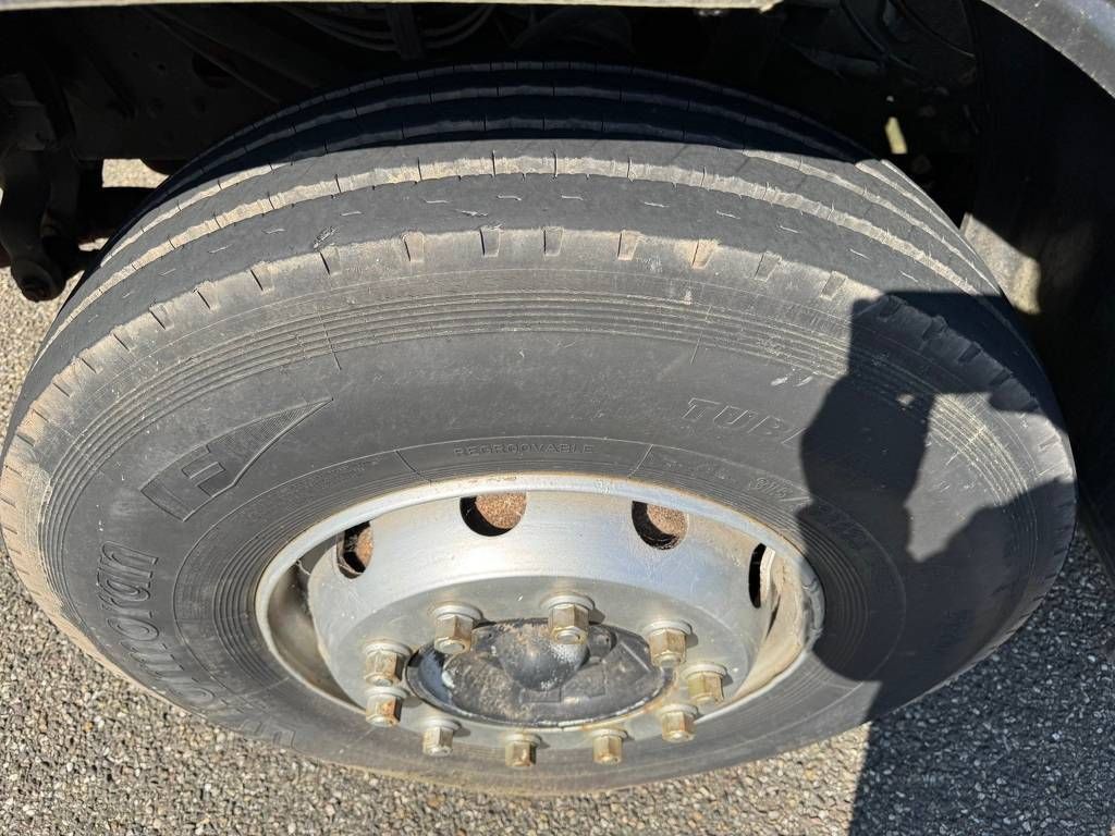 Construction crane DAF 2500 Diesel 1985/Movilift 200-1 Electric 1999