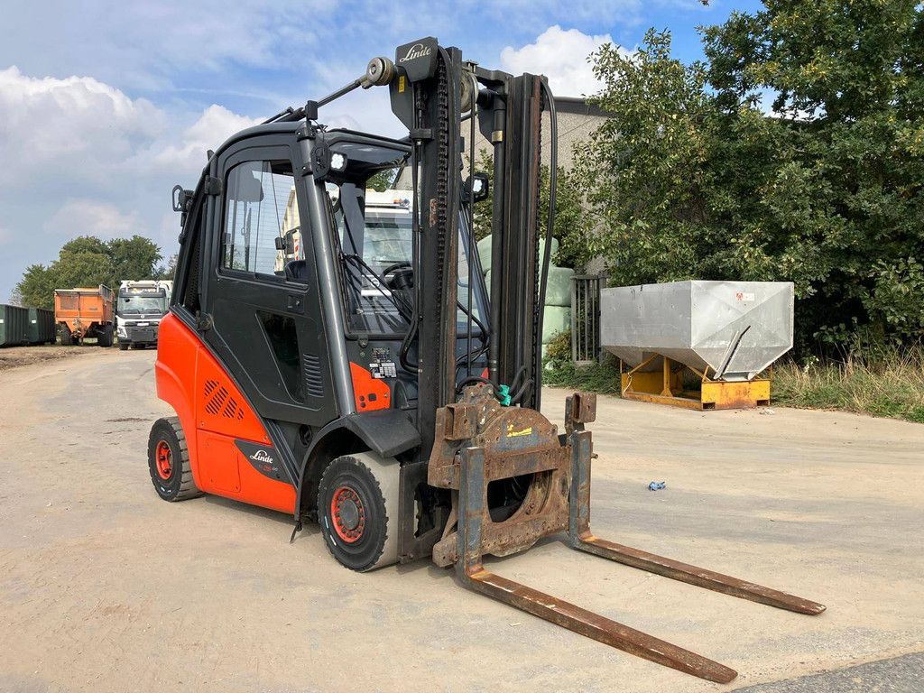 Heftruck Linde H25D-02 Diesel 2500kg 2016