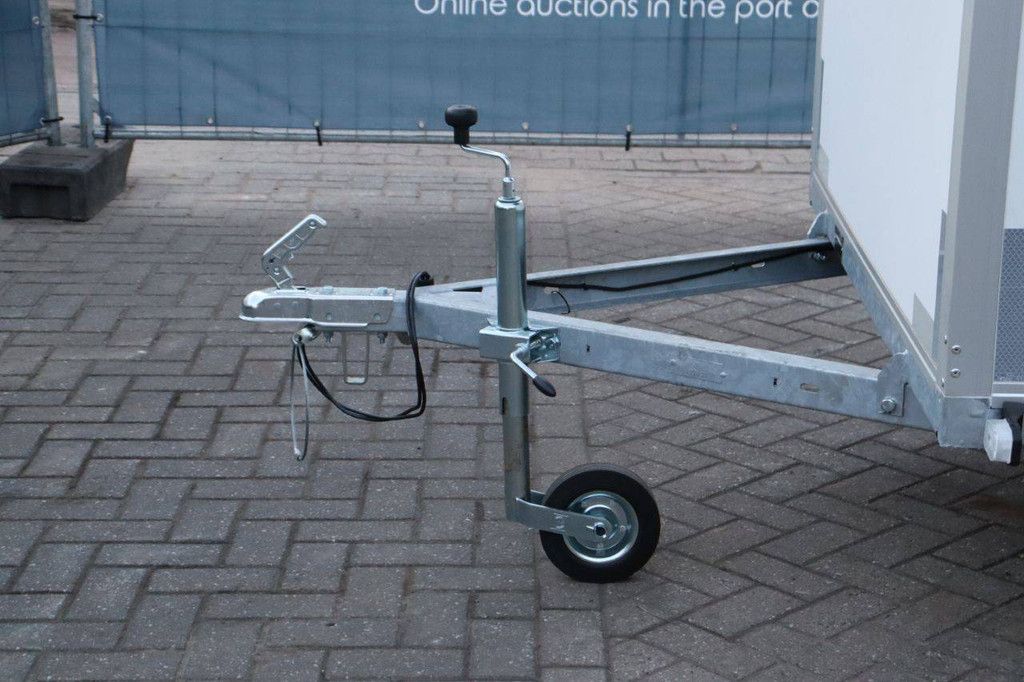 Geschlossener Kühlauflieger 300x150cm 2025 Neu