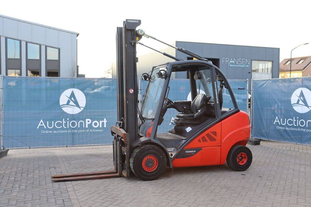 Forklift Linde H30D-02 Diesel 3000kg 2013