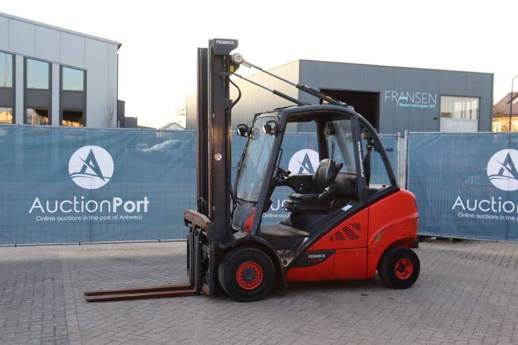 Forklift Linde H30D-02 Diesel 3000kg 2014