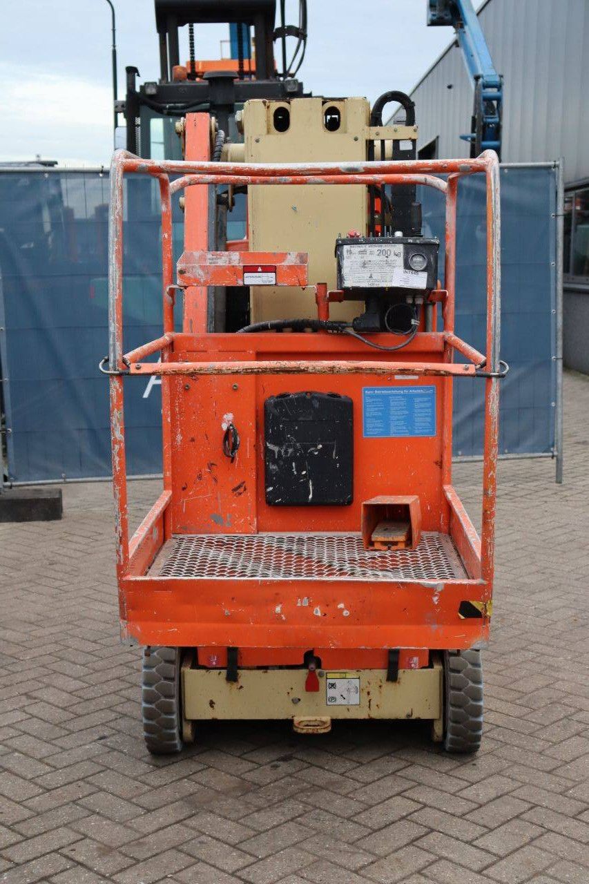 JLG TOUCAN 800 A Electric Mast Lift 8m 2010