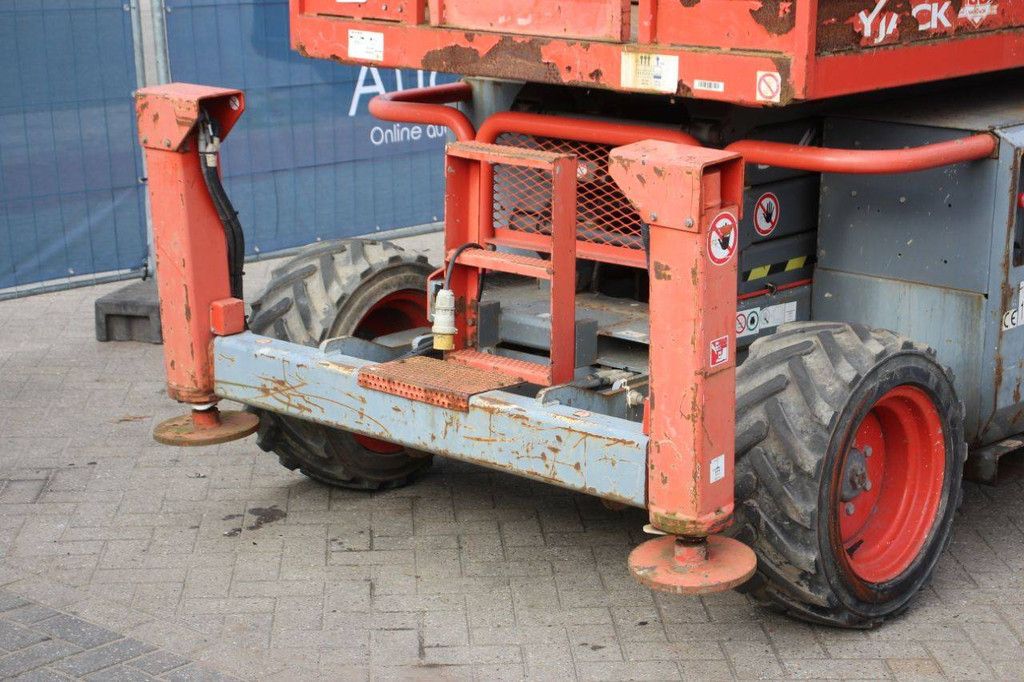 Scherenhebebühne Skyjack SJ6826 RT 4x4 Diesel 2016