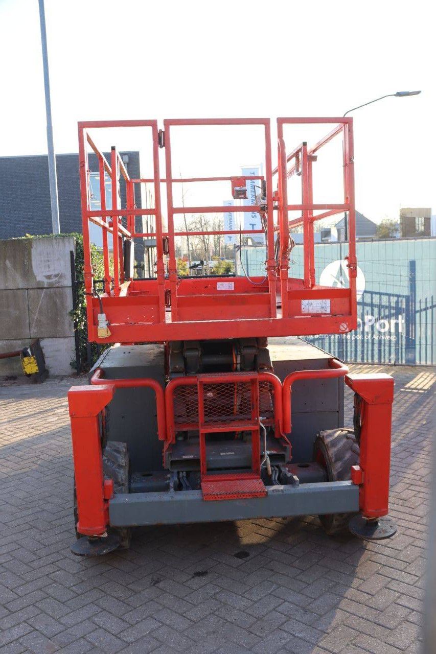 Scissor lift Skyjack SJ6832RT Diesel 12m 2016