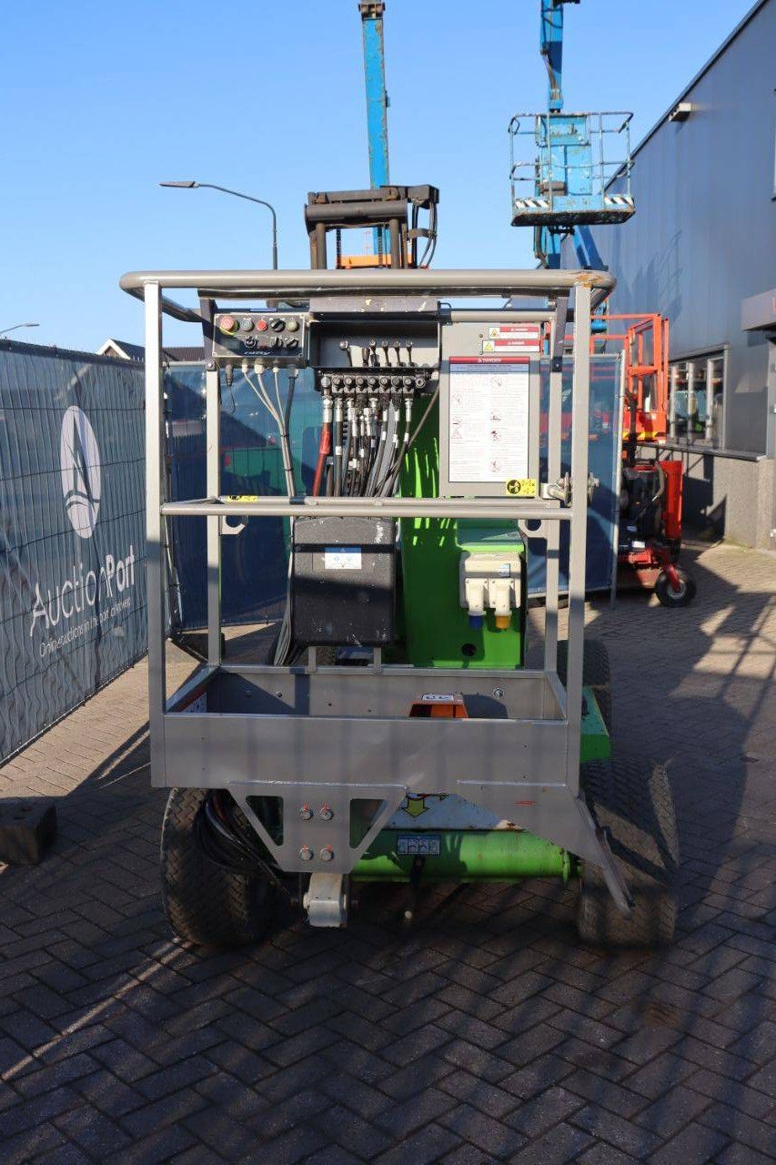 Knikarmhoogwerker Niftylift HR12NDE Elektrisch + Diesel 12m 2015