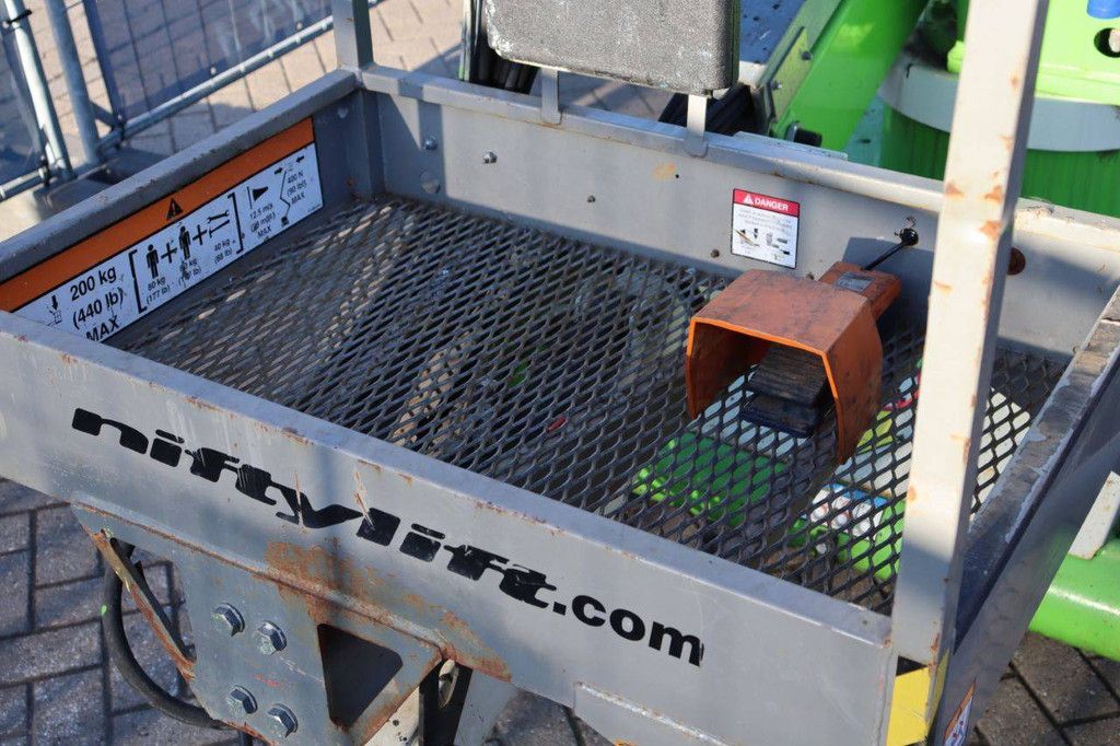 Niftylift HR12NDE Electric + Diesel Articulated Boom Lift 2015