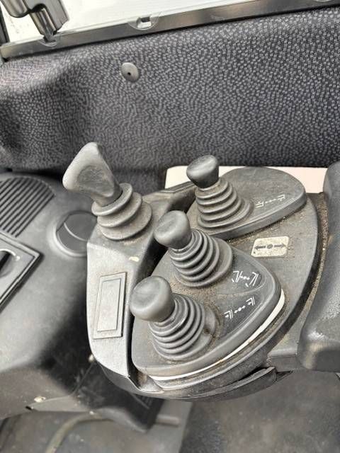 Gabelstapler Linde H16T-01 LPG 1600kg 3,55m 2014