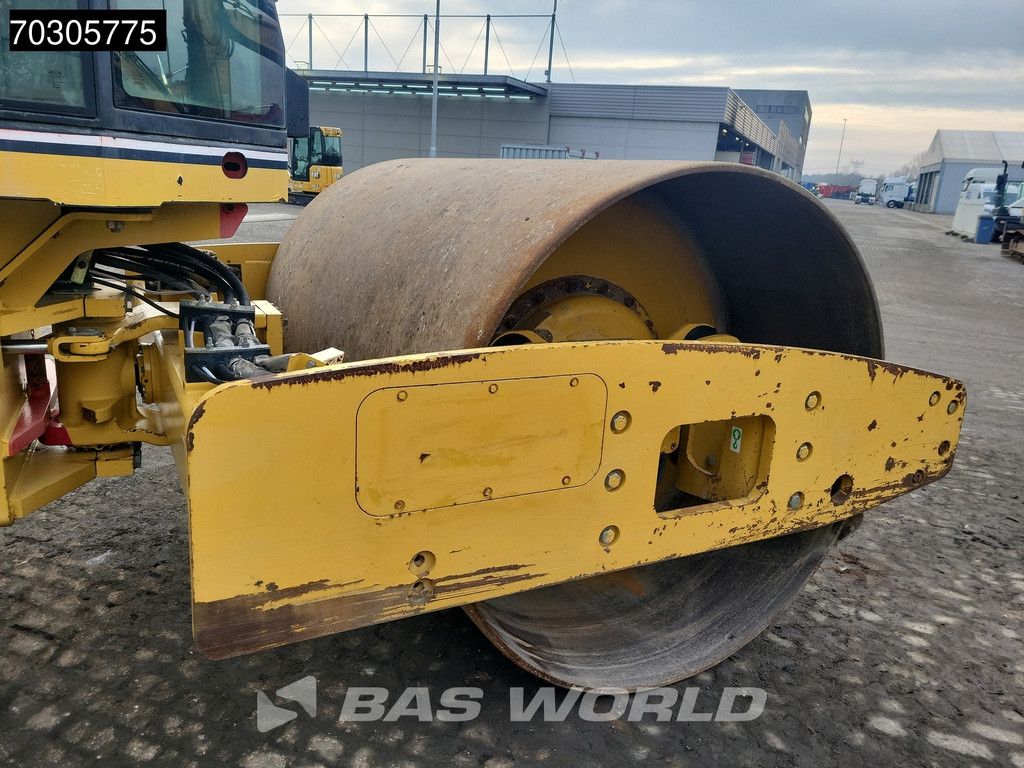 Caterpillar CS563 E
