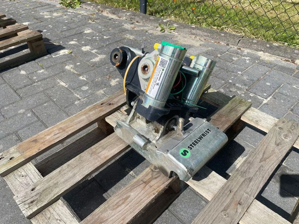 STEELWRIST TMX S30 -180HA | TILT QUICKCOUPLER | TILTING COUPLER | NEW