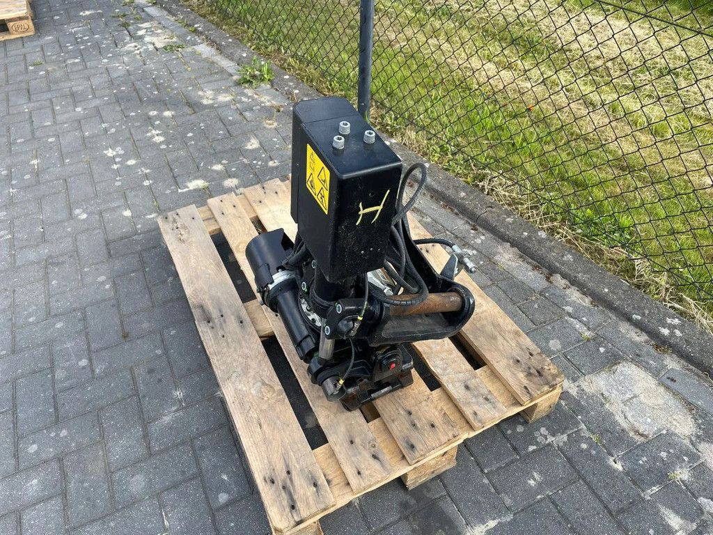 STEELWRIST X06 S40 | TILT ROTATOR | VLS | FPL | FF | NEW / UNUSED