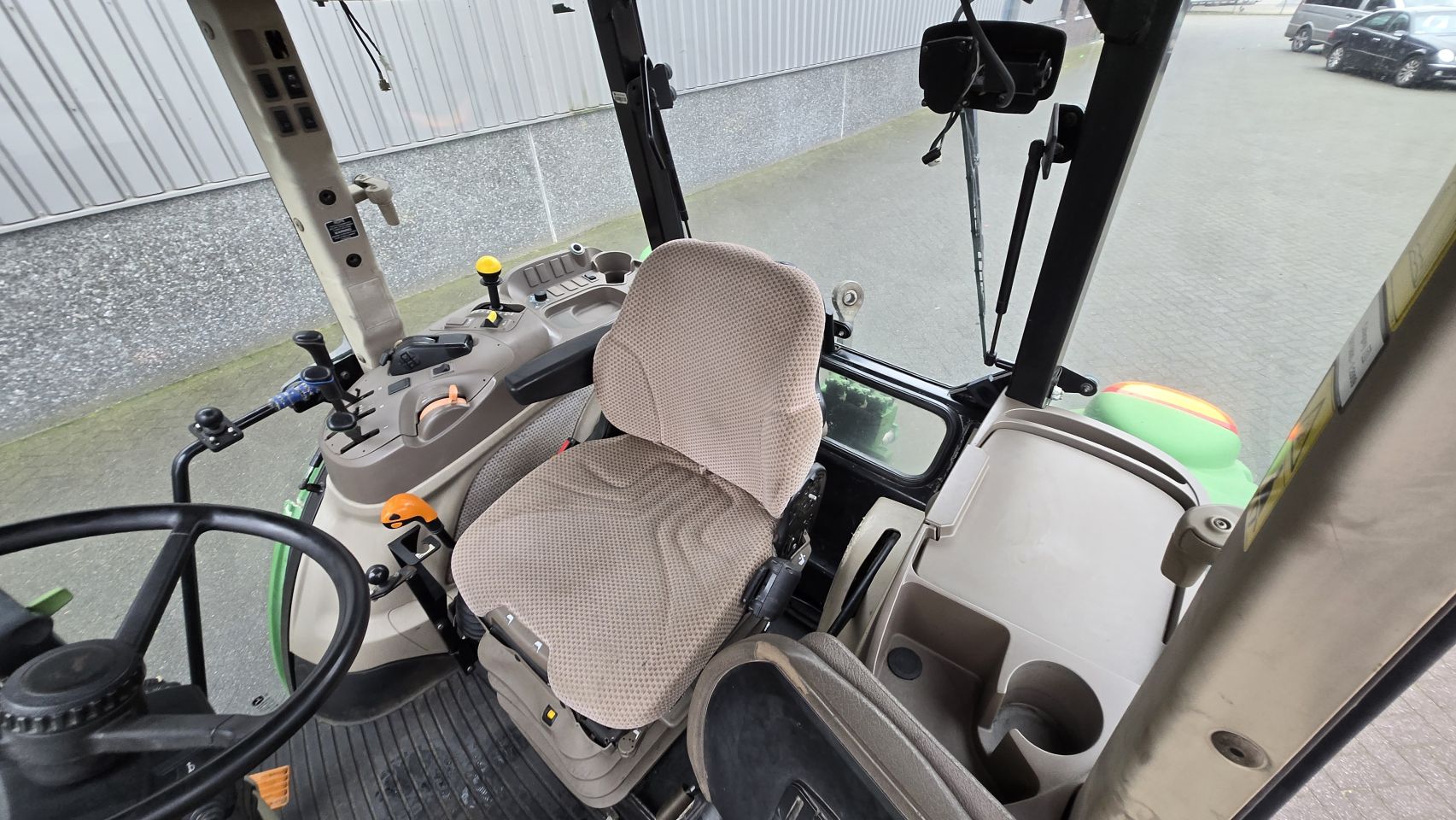 2015 John Deere 5085M Airco 40 KM/h