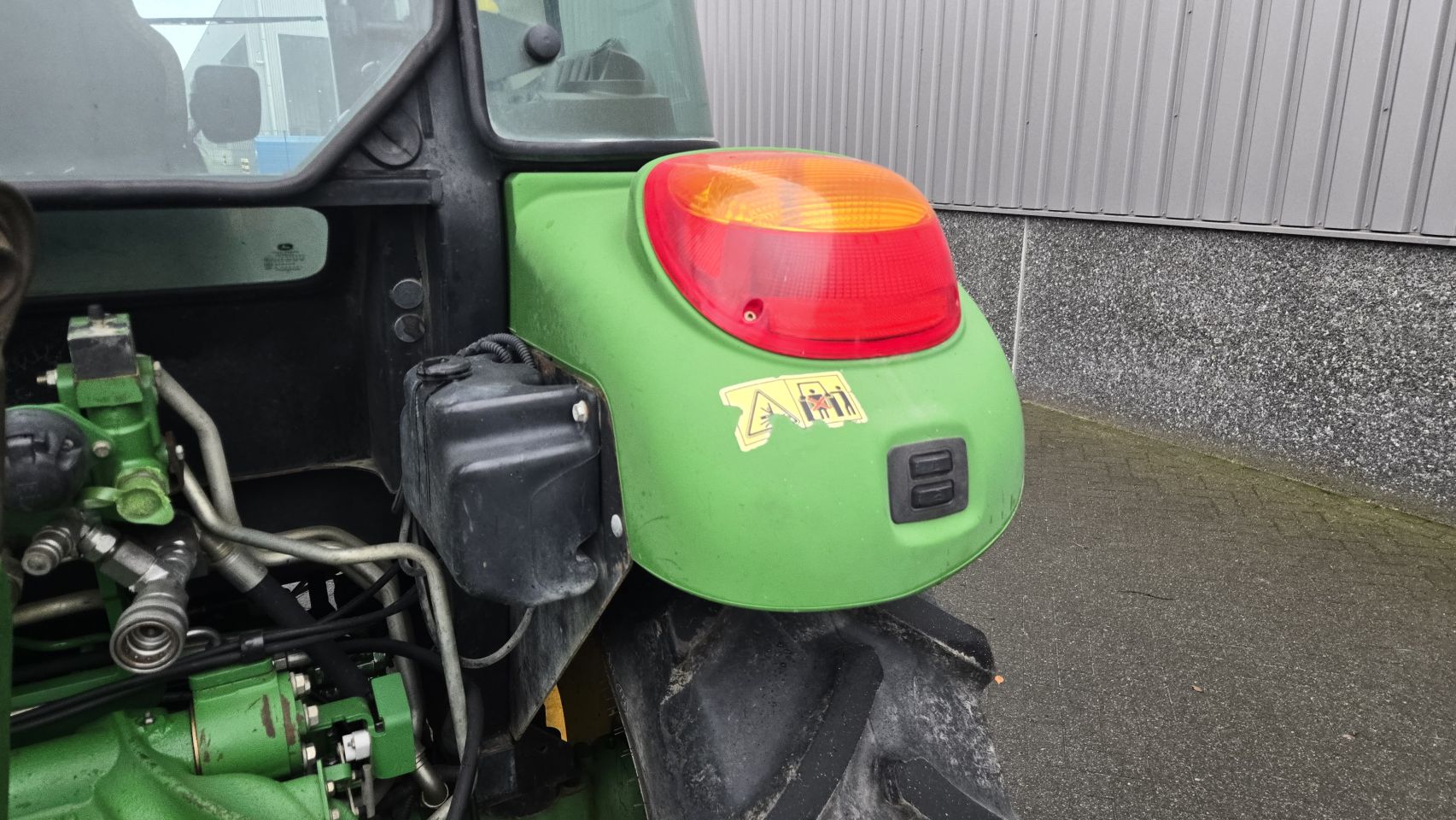 2015 John Deere 5085M Airco 40 KM/h